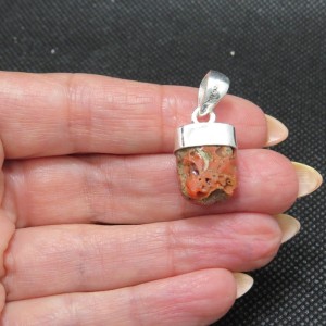 Colgante coral y plata