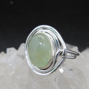 Anillo prehnita y plata