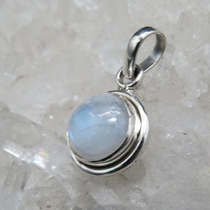 Colgante piedra luna y plata