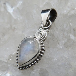 Colgante piedra luna y plata