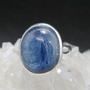 Anillo cianita y plata