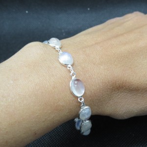Pulsera joyería en plata de piedra luna