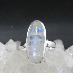 Anillo piedra luna y plata