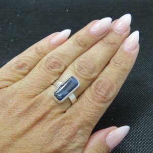 Anillo cianita y plata