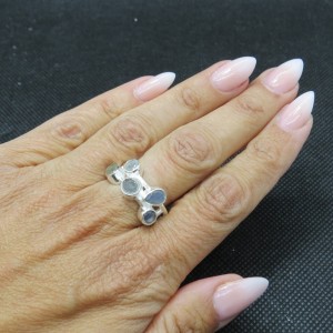 Anillo labradorita y plata