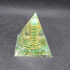 Orgonita Pirámide cuarzo verde
