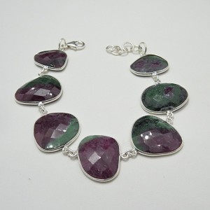 Pulsera joyería en plata de zoisita con rubí