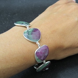Pulsera joyería en plata de zoisita con rubí