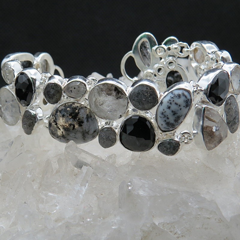 Pulsera joyería en plata merlinita y varias piedras semipreciosas