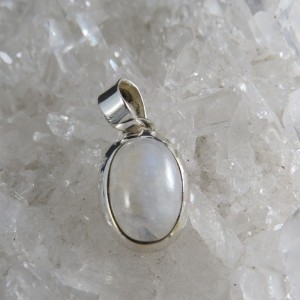 Colgante piedra luna y plata