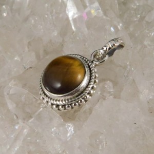 Colgante ojo de tigre y plata