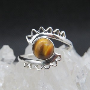 Anillo ojo de tigre y plata