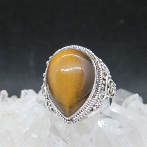 Anillo ojo de tigre y plata