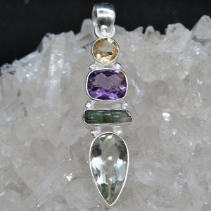 Colgante Prasiolita y Piedras Semipreciosas y plata