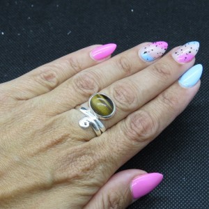 Anillo ojo de tigre y plata