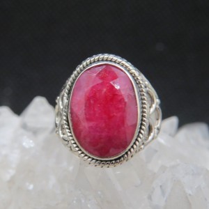 Anillo rubí y plata