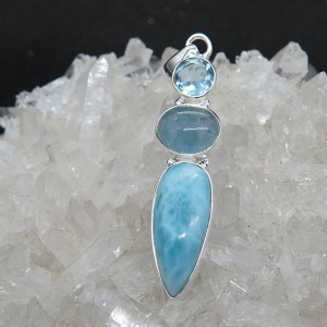 Colgante larimar, aguamarina, topacio y plata
