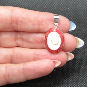 Colgante coral, ojo de shiva y plata