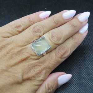 Anillo prehnita y plata