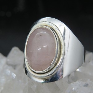 Anillo cuarzo rosa y plata