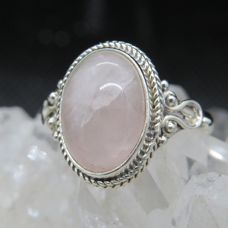 Anillo cuarzo rosa y plata