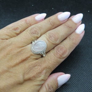Anillo cuarzo rosa y plata