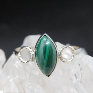 Anillo malaquita y plata