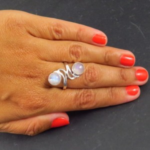 Anillo piedra luna y plata