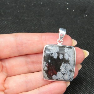 Colgante obsidiana nevada y plata