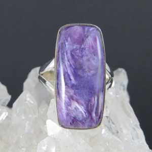 Anillo Charoita y plata