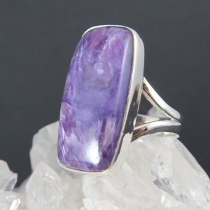 Anillo Charoita y plata