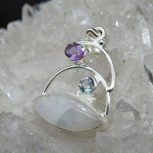 Colgante piedra luna, topacio, amatista y plata