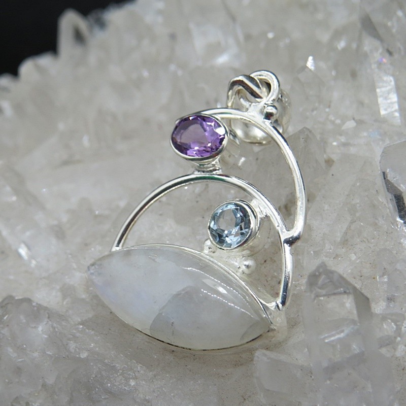 Colgante piedra luna, topacio, amatista y plata