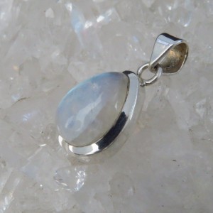 Colgante piedra luna y plata