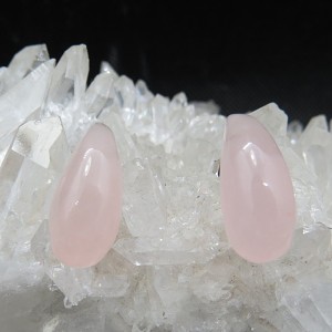 Pendientes presión gota cuarzo rosa y plata