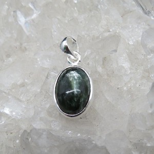 Colgante serafinita y plata