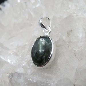 Colgante serafinita y plata
