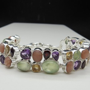 Pulsera joyería en plata de piedras semipreciosas