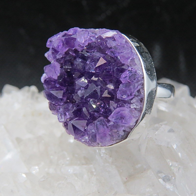 Anillo Drusa de amatista y plata