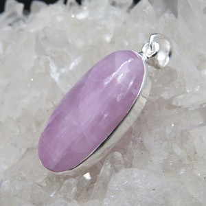 Colgante Kunzita y plata