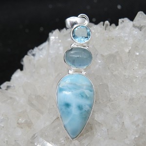 Colgante larimar, aguamarina, topacio y plata