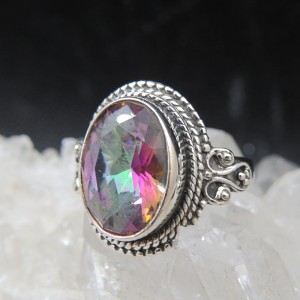 Anillo Topacio Místico y plata