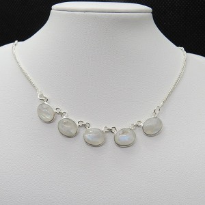Collar joyería en plata piedra luna