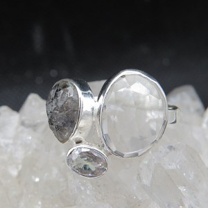 Anillo cuarzo turmalinado, cuarzo cristal de roca y plata