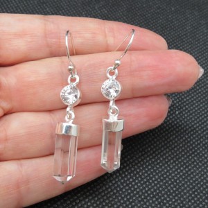 Pendientes punta cuarzo cristal de roca y plata