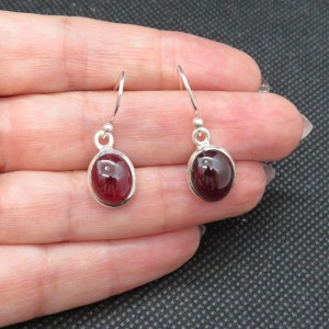 Pendientes granate y plata