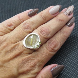 Anillo cuarzo rutilado, cuarzo citrino y plata