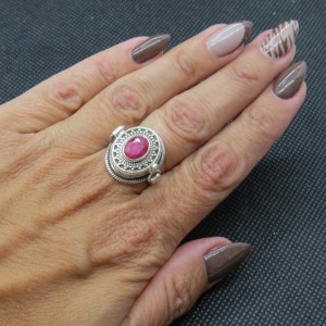 Anillo cofre de los deseos rubí y plata