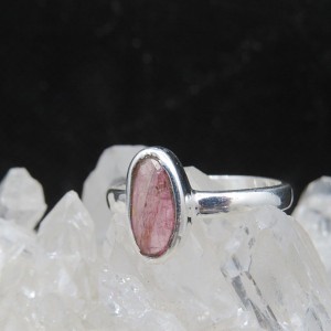 Anillo turmalina rosa y plata