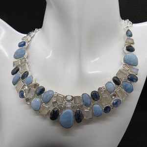 Collar joyería en plata calcedonia, cianita, piedra luna y topacio